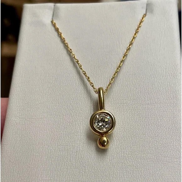 Gold diamond necklace - Picture 2 of 3